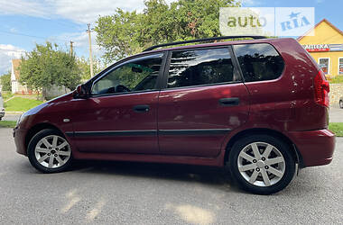Минивэн Mitsubishi Space Star 2004 в 