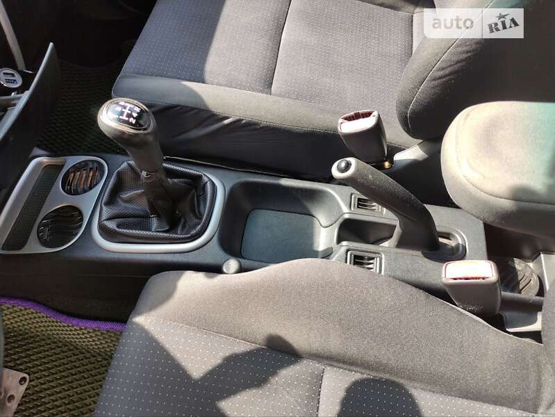 Мінівен Mitsubishi Space Star 2004 в Києві