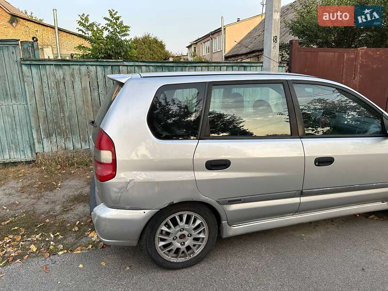 Минивэн Mitsubishi Space Star 2001 в Киеве