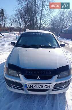 Минивэн Mitsubishi Space Star 2004 в 