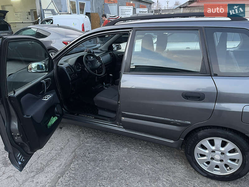 Минивэн Mitsubishi Space Star 2004 в Измаиле