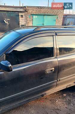 Минивэн Mitsubishi Space Star 2004 в 