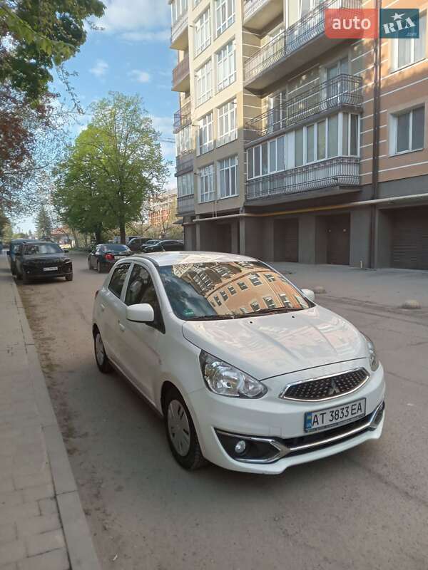 Хэтчбек Mitsubishi Space Star 2017 в Ивано-Франковске