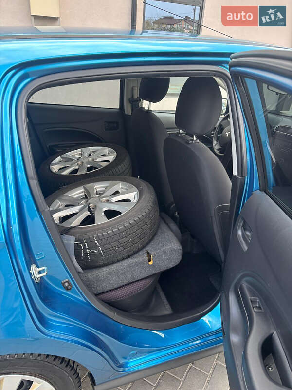 Хэтчбек Mitsubishi Space Star 2014 в Ровно