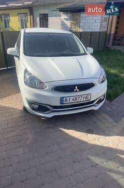 Хэтчбек Mitsubishi Space Star 2017 в Виннице