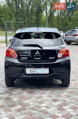 Хэтчбек Mitsubishi Space Star 2014 в 