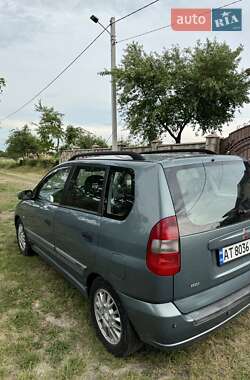 Минивэн Mitsubishi Space Star 2001 в 