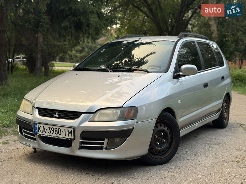 Mitsubishi Space Star 2004