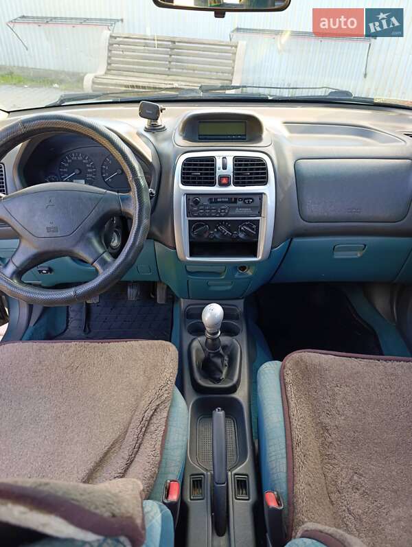Минивэн Mitsubishi Space Star 2002 в Черновцах фото 10 Минивэн Mitsubishi Space Star 2002 в Черновцах