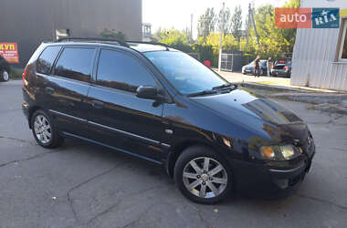 Минивэн Mitsubishi Space Star 2003 в 