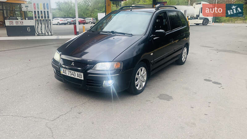 Минивэн Mitsubishi Space Star 2004 в 