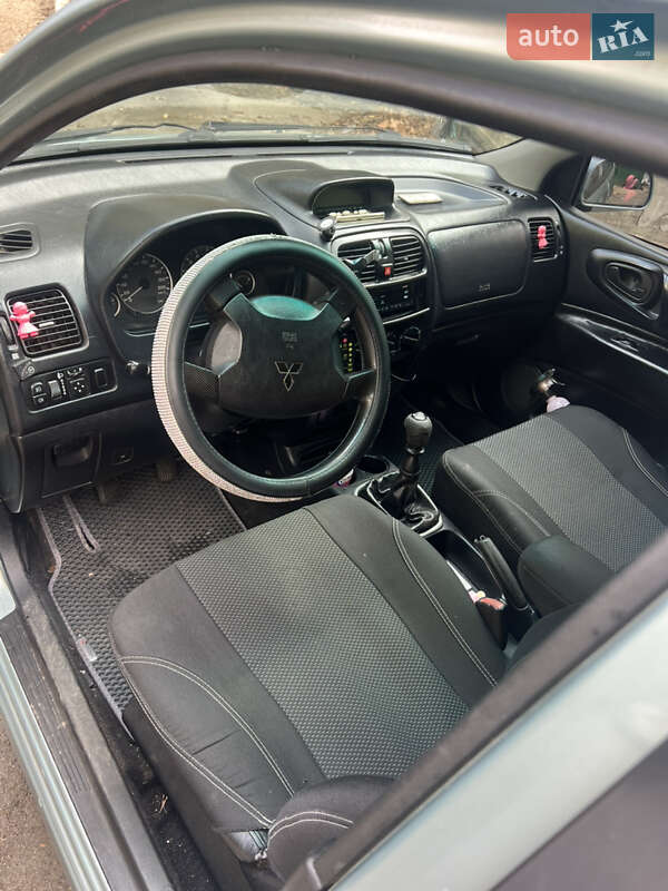 Мінівен Mitsubishi Space Star 2004 в Миколаєві