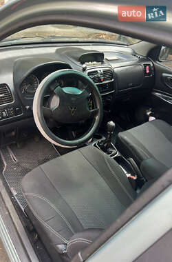 Мінівен Mitsubishi Space Star 2004 в  фото 13 Мінівен Mitsubishi Space Star 2004 в