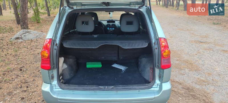 Мінівен Mitsubishi Space Star 2003 в Дніпрі фото 7 Мінівен Mitsubishi Space Star 2003 в Дніпрі