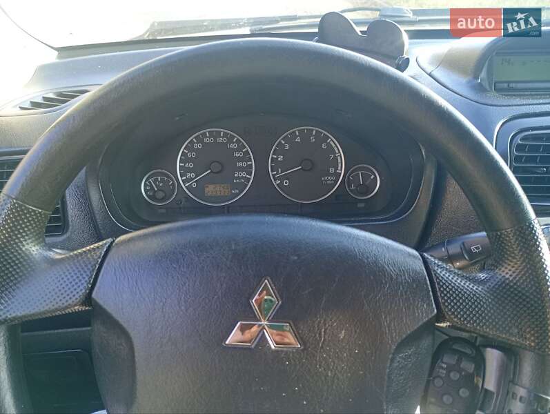 Мінівен Mitsubishi Space Star 2004 в Києві фото 9 Мінівен Mitsubishi Space Star 2004 в Києві