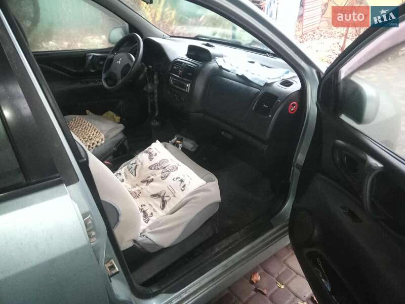 Минивэн Mitsubishi Space Star 2003 в Сумах