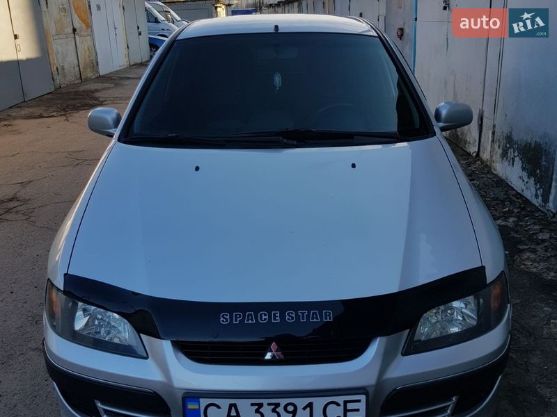 Mitsubishi Space Star 2005