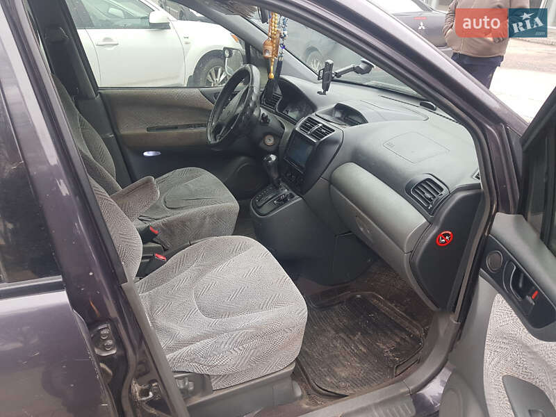 Мінівен Mitsubishi Space Wagon 1999 в Дніпрі