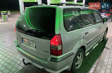 Минивэн Mitsubishi Space Wagon 1999 в Житомире