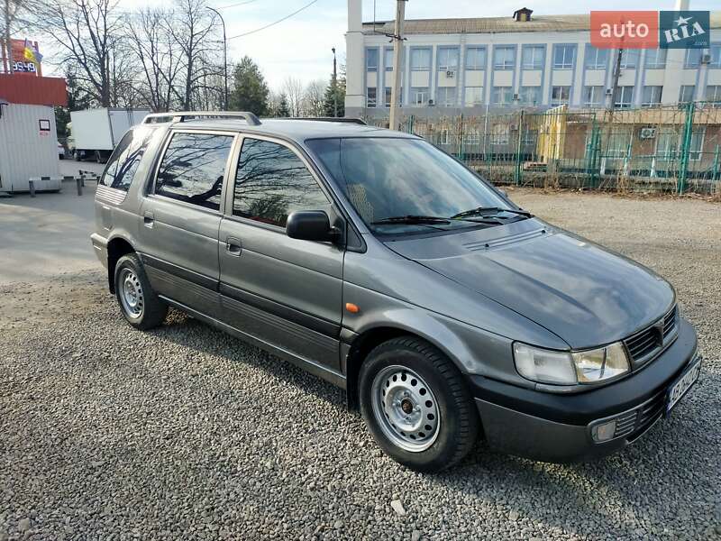Минивэн Mitsubishi Space Wagon 1997 в Виннице