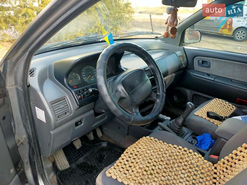 Минивэн Mitsubishi Space Wagon 1997 в Виннице