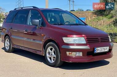 Мінівен Mitsubishi Space Wagon 1999 в 