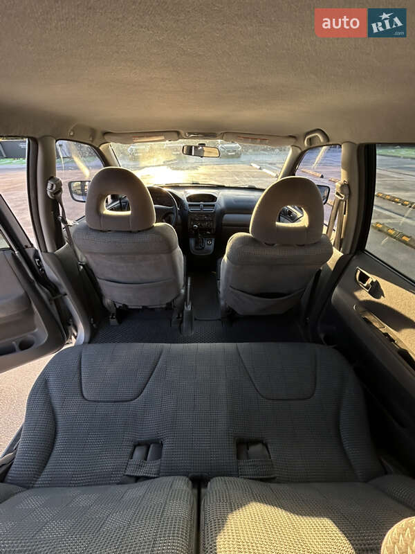 Минивэн Mitsubishi Space Wagon 2003 в Киеве