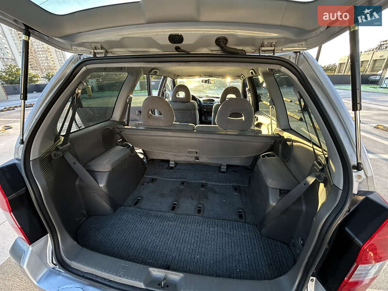 Минивэн Mitsubishi Space Wagon 2003 в Киеве