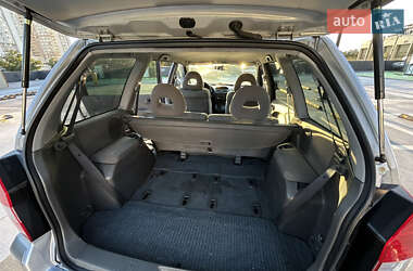 Минивэн Mitsubishi Space Wagon 2003 в 