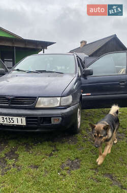 Мінівен Mitsubishi Space Wagon 2000 в Дубровиці