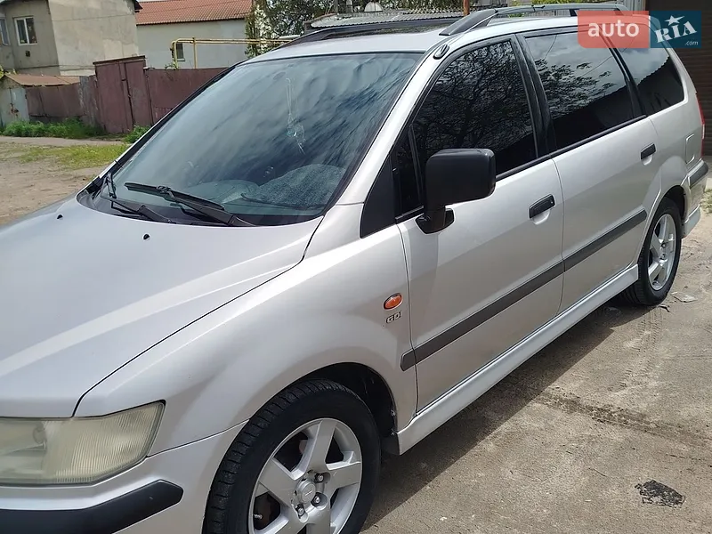 Mitsubishi Space Wagon