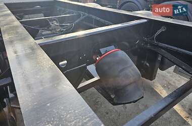 Контейнеровоз напівпричіп MKF Metallbau CS 40G 2008 в 