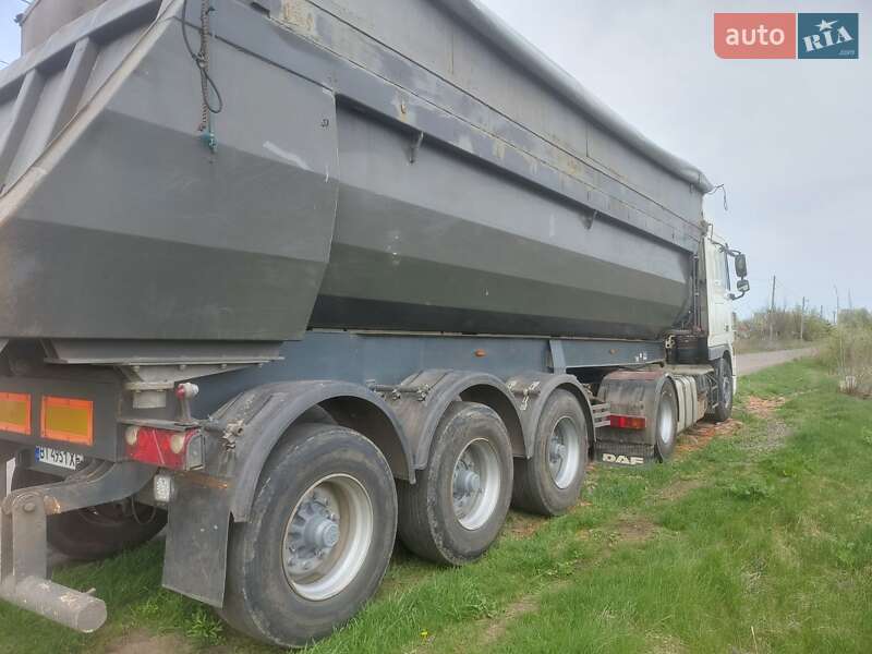 Зерновоз - полуприцеп Moeslein SMR-3 2000 в Полтаве