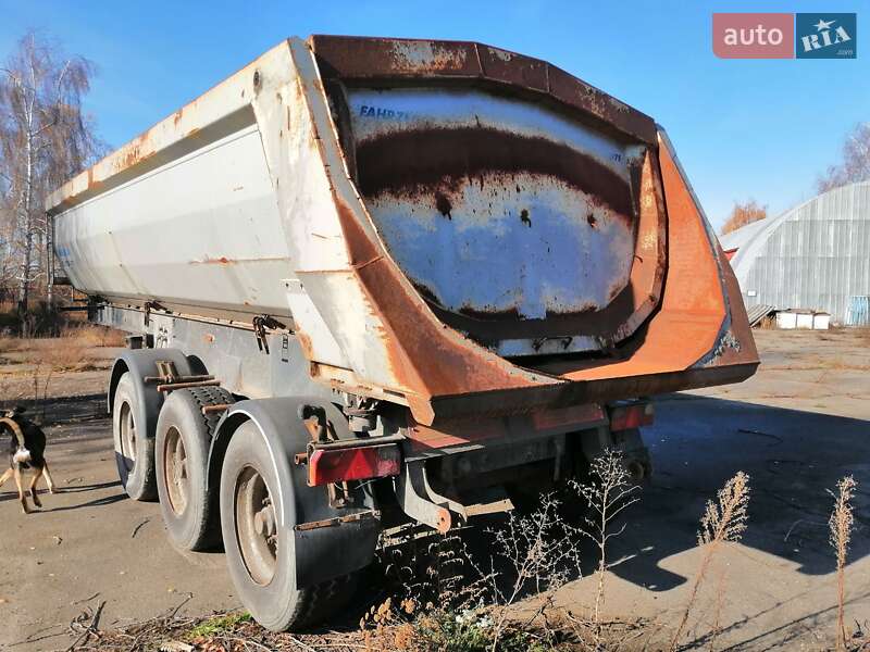 Самоскид напівпричіп Moeslein SMR-3 2006 в Кременчуці