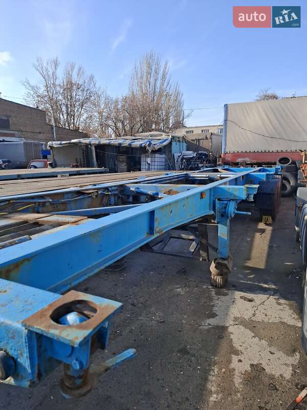 Контейнеровоз напівпричіп Montracon SMR 2000 в Одесі