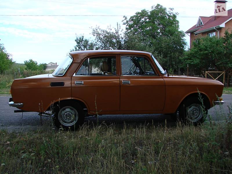 Седан Москвич/АЗЛК 2140 1981 в Бердичеве