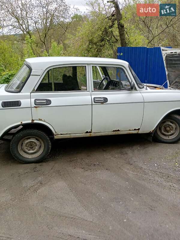 Седан Москвич/АЗЛК 2140 1981 в Лубнах