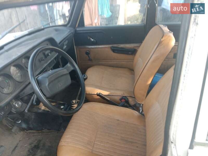 Седан Москвич/АЗЛК 2140 1982 в Днепре