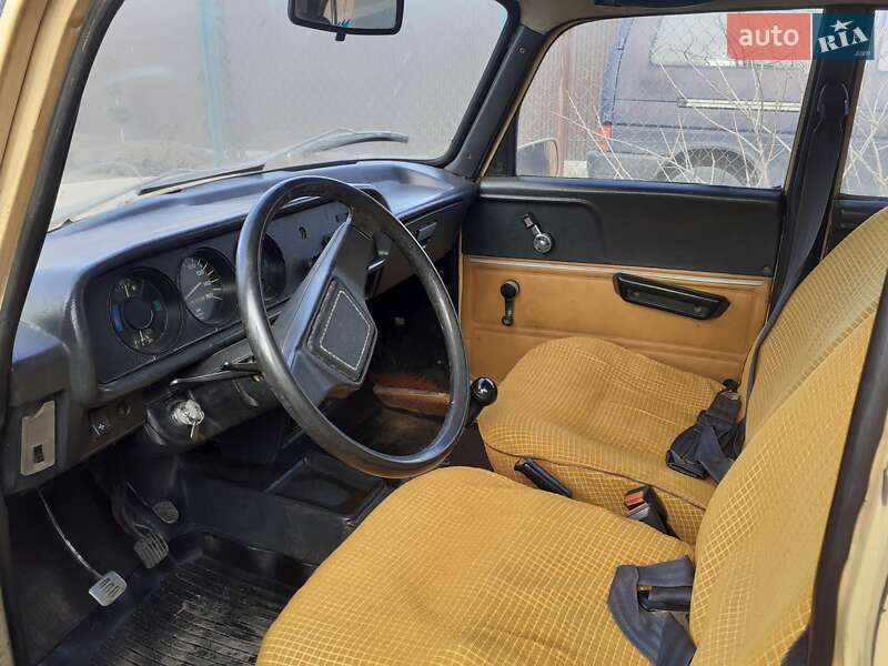 Седан Москвич/АЗЛК 2140 1985 в Владимире фото 6 Седан Москвич/АЗЛК 2140 1985 в Владимире