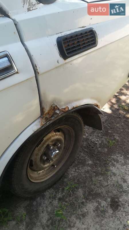 Седан Москвич/АЗЛК 2140 1986 в Борзне фото 3 Седан Москвич/АЗЛК 2140 1986 в Борзне