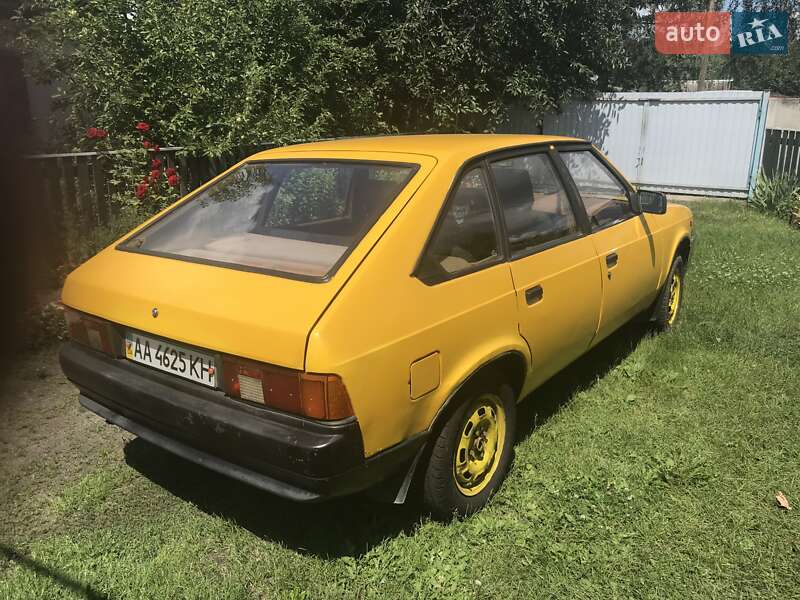 Хэтчбек Москвич/АЗЛК 2141 1990 в Киеве фото 5 Хэтчбек Москвич/АЗЛК 2141 1990 в Киеве