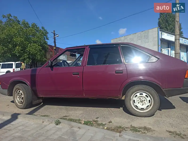 Хетчбек Москвич/АЗЛК 2141 1992 в 