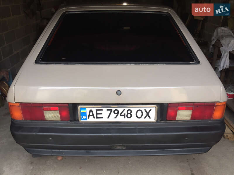 Хэтчбек Москвич/АЗЛК 2141 1991 в Кривом Роге фото 6 Хэтчбек Москвич/АЗЛК 2141 1991 в Кривом Роге