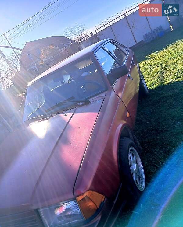 Хэтчбек Москвич/АЗЛК 2141 1988 в Николаеве фото 2 Хэтчбек Москвич/АЗЛК 2141 1988 в Николаеве