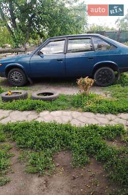 Хэтчбек Москвич/АЗЛК 2141 1990 в 
