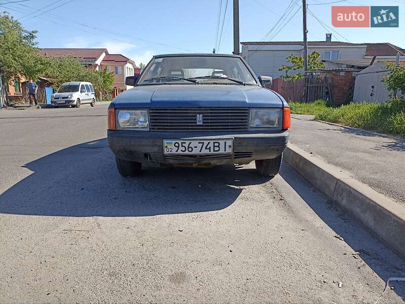 Хэтчбек Москвич/АЗЛК 2141 1990 в 