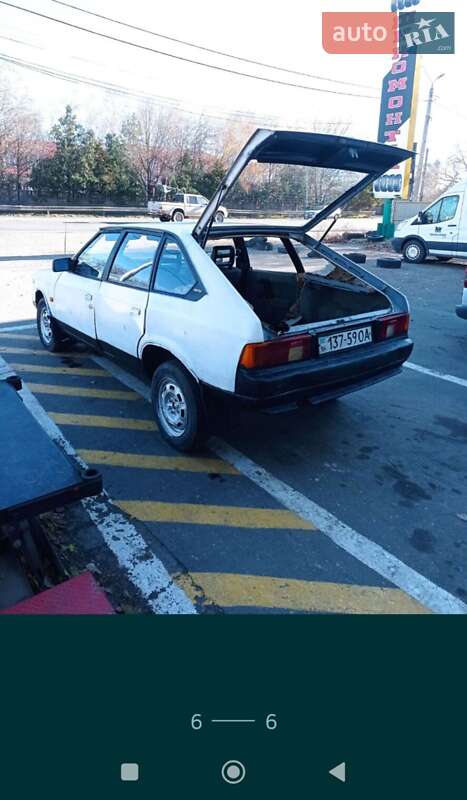 Ліфтбек Москвич/АЗЛК 2141 1993 в Одесі фото 3 Ліфтбек Москвич/АЗЛК 2141 1993 в Одесі