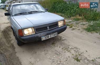 Хэтчбек Москвич/АЗЛК 2141 1992 в Киеве