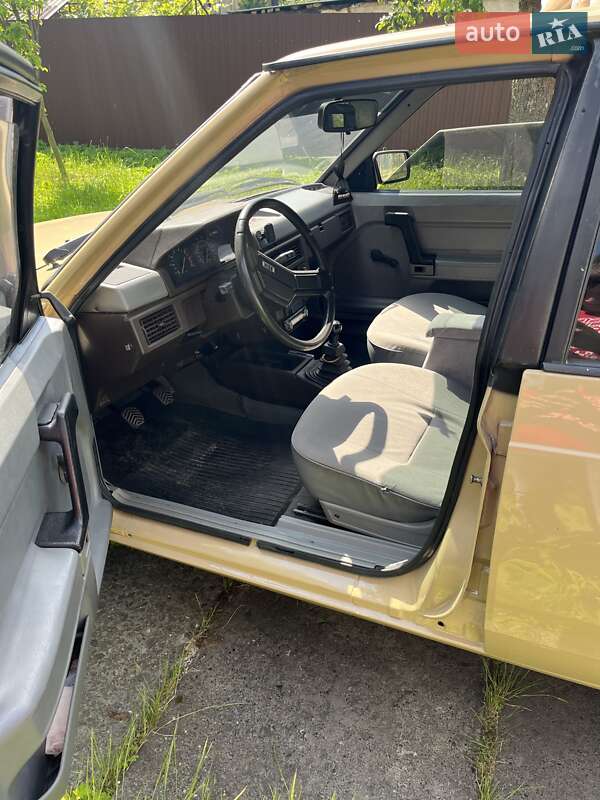 Седан Москвич/АЗЛК 2141 1988 в Львове