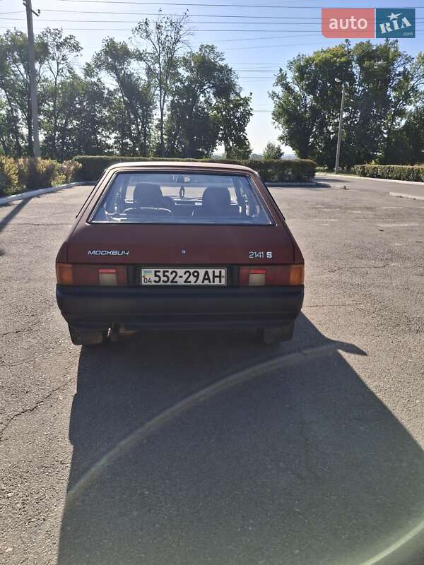 Хетчбек Москвич/АЗЛК 2141 1990 в Синельниковому